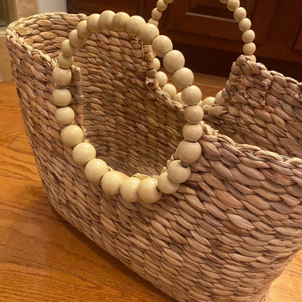 Straw bag